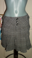 Gray checkered short skirt 36