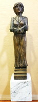 Lány galambbal,jelzett bronz szobor,46 cm magas