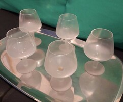 Opálüvegből átmenetes pohár-5db konyakos jellegű