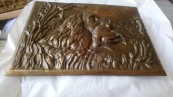Antique-style bronze hunting dog wall decoration is a rarity!