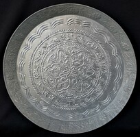 Dt/239 - Indian pressed metal tray