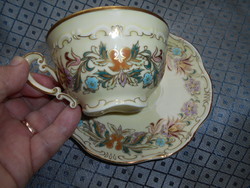 Zsolnay  porcelán -teás csésze csészealjjal -kézi festés-arany kontúr