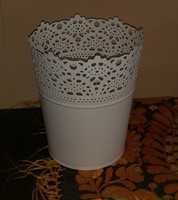 Metal flower basket