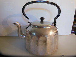 Teapot - aluminum - 24 x 18 cm + handle 10 cm - 1.75 liters - flawless