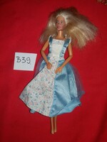 Gyönyörű retro 1999 eredeti Mattel Barbie Hercegnő játék baba a képek szerint B 39