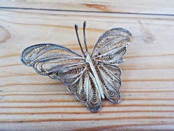 Antik nagyméretű filigrán ezüst pillangó bross