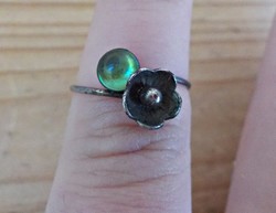 Zöld köves virágos ujjperc  ezüst gyűrű