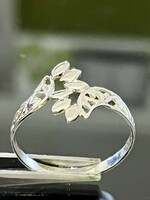 Ragyogó ezüst gyűrű