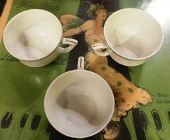 Zsolnay porcelán kávéscsészék  pajzspecsétes, manófüles.