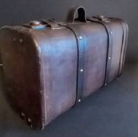Fa koffer bőrönd utazó láda ALKUDHATÓ