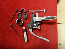 Corkscrew set, seven-piece, in original box.