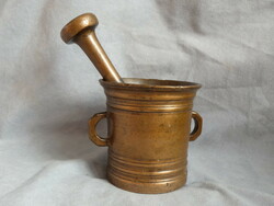 Antique bronze mortar 18th century bronze mortar with defects