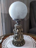 Antik asztali lámpa, kőbe faragott keleti négy bölcs