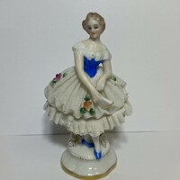 Antik Capodimonte porcelán lány szobor