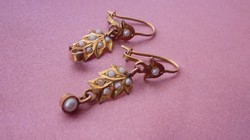 Unique antique 18k gold Art Nouveau earrings with small pearls