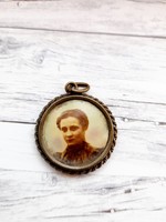 Old photo pendant