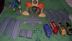 Quality ludorum battery-powered, tested and functional interactive thomas-type railway set according to the pictures