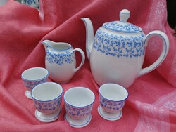 Antique porcelain set pieces for accessories