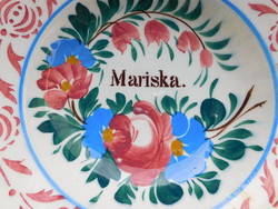 Hollóház plate with Mariska inscription (1915-19)
