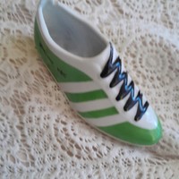 Zöld fehér porcelan cipő hibás