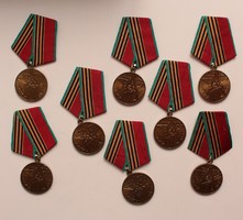 Szovjet kitüntetés lot 8 db - a Nagy honvédő háború 40 éves évfordulója (2)