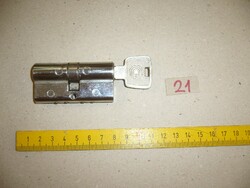 Old worn lock insert 21