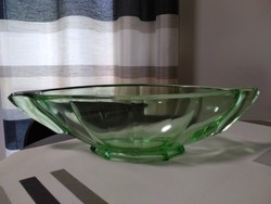 Uránzöld üveg  Stölzle Austria asztalközép