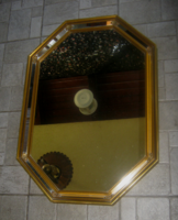 8 Angled mirror