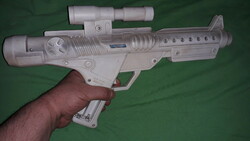 Retro star wars plastic storm trooper hand weapon, beam projector, laser rifle 40 cm according to the pictures