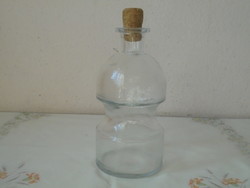 Decor with glass stopper