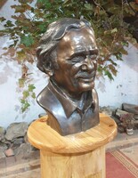 Bronze portrait of György Bálint alias farmer Bálint