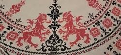 Kuriózum: antik nemesi vászon terítő, heraldikai oroszlános asztalterítő (M3988)