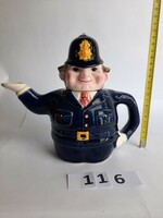 Vicces porcelán teáskancsó  - rendőr figura