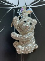 Teddy bear brooch decorated with very shiny crystals
