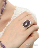 Amethyst precious stone ring 
