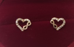 14K gold heart earrings