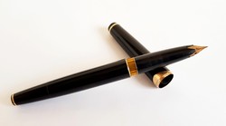 Mont blanc meisterstück no 14 fountain pen with gold inserts