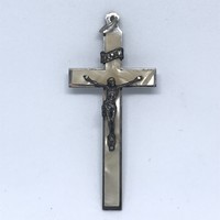 Cross pendant, crucifix shell, Jesus