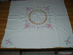 Beautiful embroidered tablecloth with lace inserts and heels