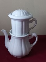 Antik porcelán teakészítő torony