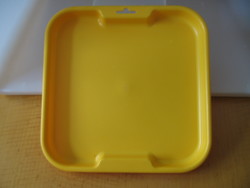 Retro yellow wader tray