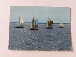 Régi képeslap fotó levelezőlap Balaton vitorlások 1986