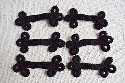 Old frills, laces, trimmings, uniform wear, 6 pcs. , 6.5 X 3 cm /pc.