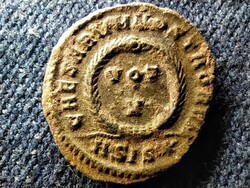 Roman Empire II. Constantine (337-340) follis ric182 caesarvm nostrorvm vot x bsis (id56163)