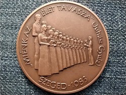 75 éves a Szakszervezetek Szegedi Általános Munkáskórusa Szeged 1983 bronz érem (id41273)