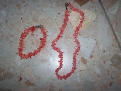 Coral necklace and bracelet