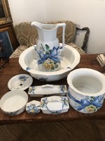 Old porcelain bathroom set
