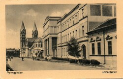 283 --- Futott képeslap  Nyíregyháza, utca részlet