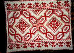 +++++++++Antik áttört hímzéses díszpárna 50 cm X 40 cm - vászon alap