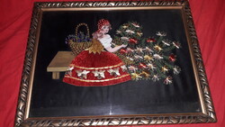 Antik GYÖNYÖRŰ festett hímzett selyemkép LÁNY VIRÁGOKKAL 43 x 32 cm a képek szerint